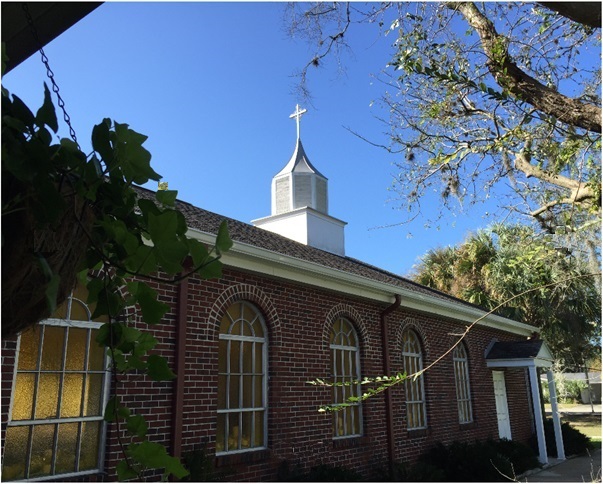 Carousel-church-building